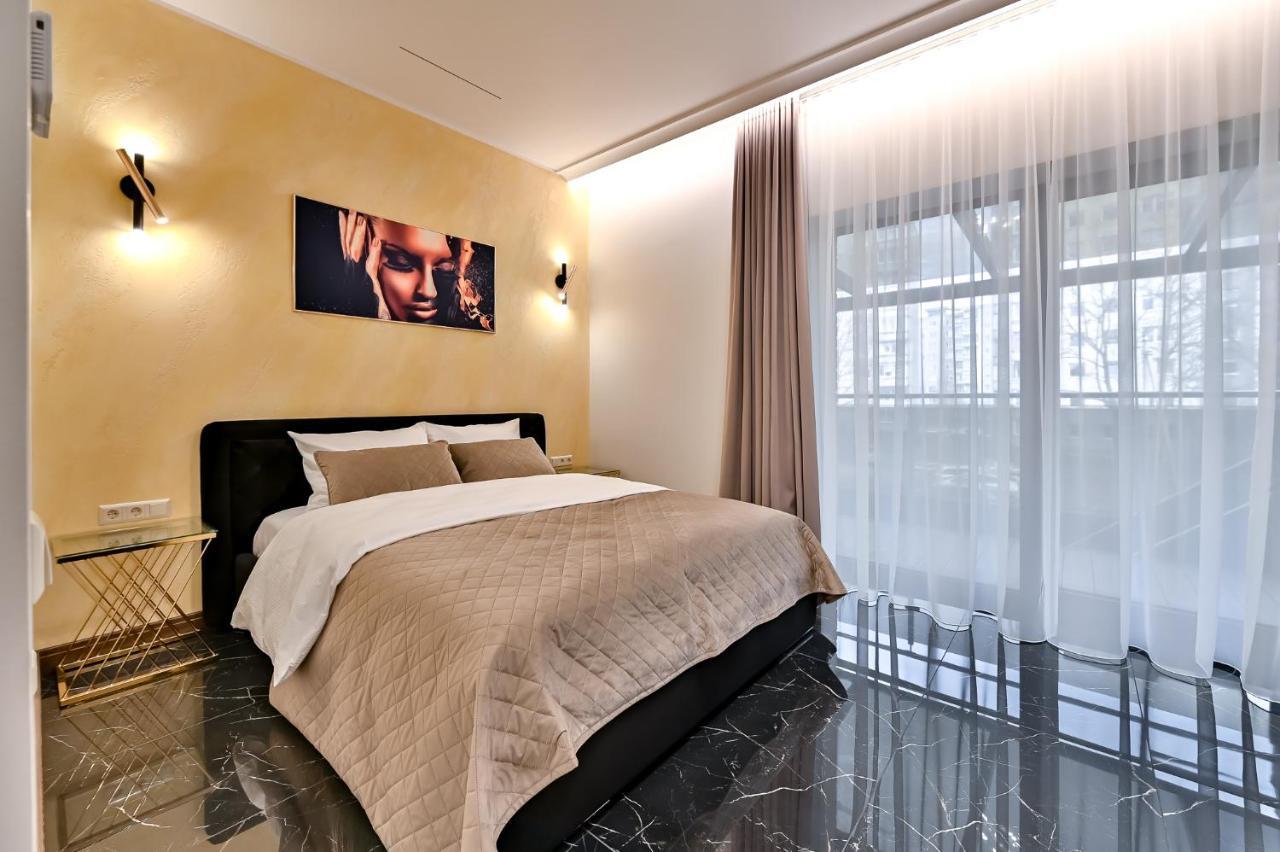 Diamond Sveciu Namai Aparthotel Kaunas Exteriör bild